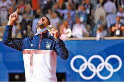 爱游戏官网-那不勒斯主场大胜，保持胜利步伐的简单介绍