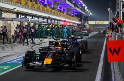 爱游戏官方入口-红牛车队碾压迈凯伦，维斯塔潘刷新纪录的简单介绍