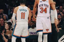 AYX官方直播-尼克斯绝杀黄蜂，字母哥统治全场的简单介绍