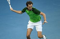 爱游戏网页版-澳网碾压年终总决赛，梅德韦杰夫状态火热的简单介绍