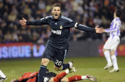 爱游戏官方入口-广东队打穿老鹰，字母哥惊艳四座，一场跨越文化的篮球对话