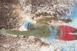 爱游戏下载-2026世界杯焦点战，爵士的篮球世界杯预演，团队篮球击败步行者单点锋芒