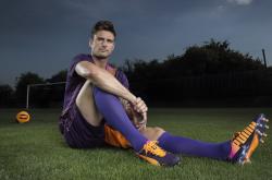 AYX官方直播-年度焦点之战之夜，凯恩连续得分拉开差距，书写传奇新章