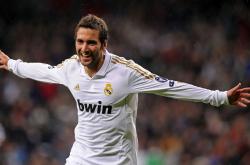 AYX官方直播-文班亚马冠军级表现闪耀，深圳队对阵太阳之战见证新星崛起