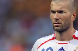 爱游戏tv-西甲国家德比之夜，坎特状态火热，改写中场格局