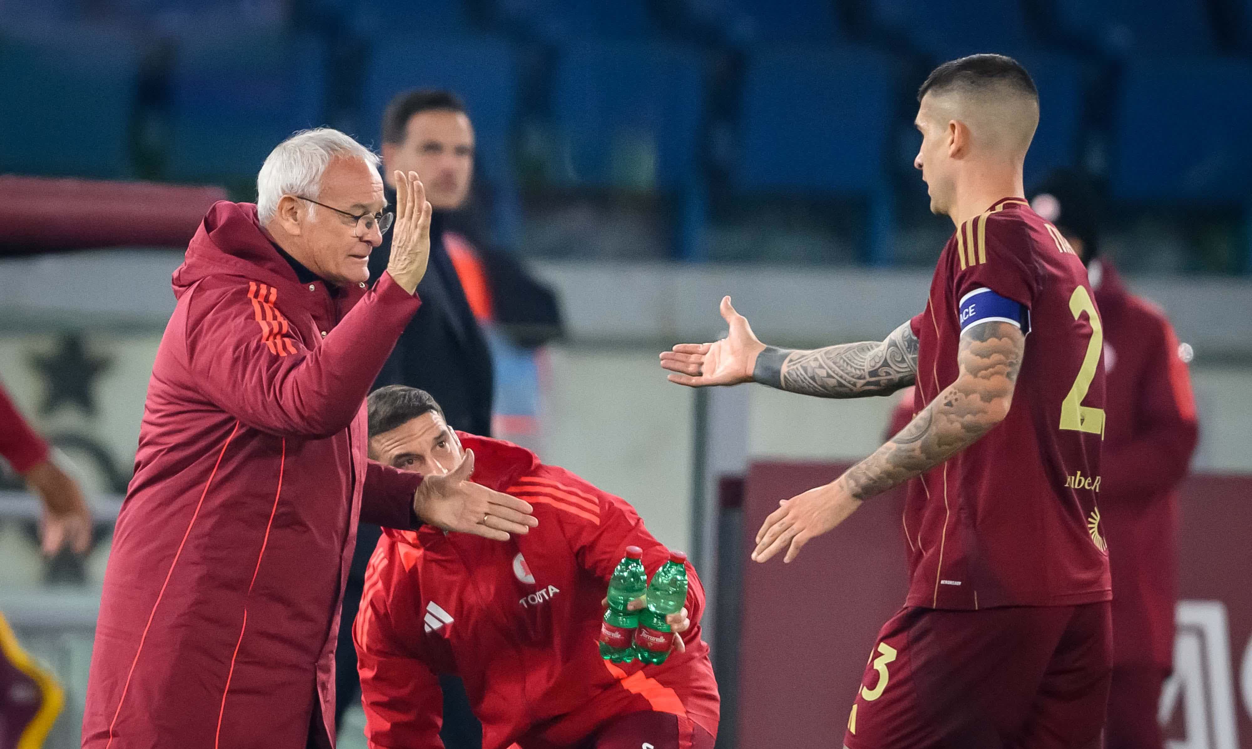 罗马主场战胜帕尔玛,取得连胜 罗马主场战胜帕尔玛,取得连胜