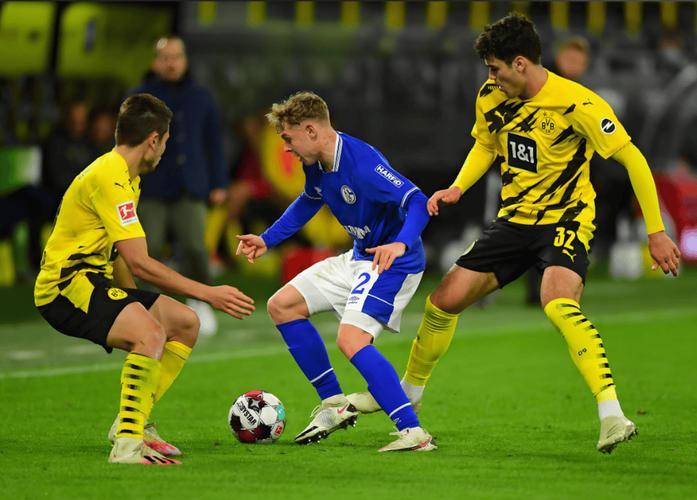 包含卡迪夫城客场失利对决各为重要的词条