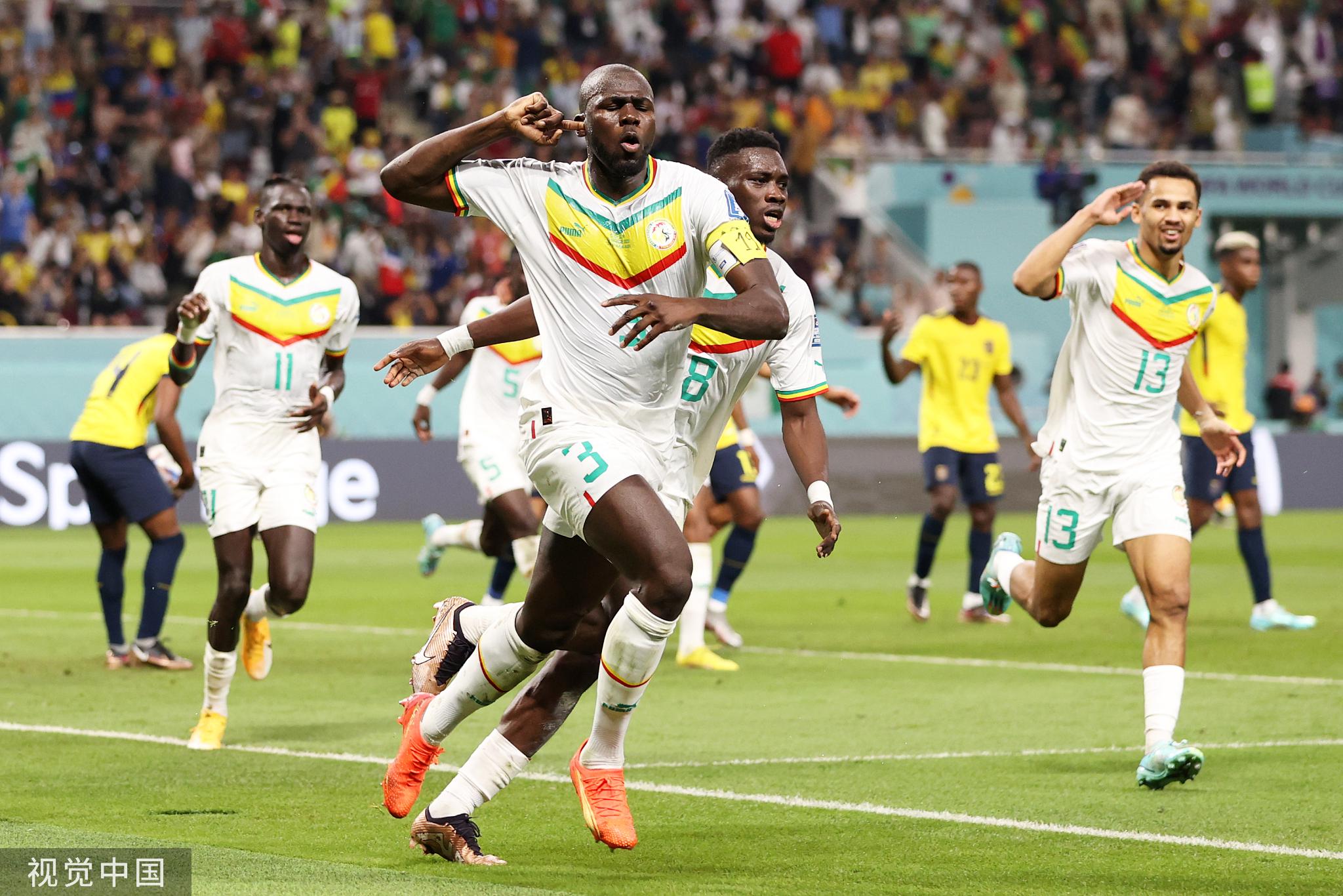 伊朗爆冷击败厄瓜多尔，小组悬念增加