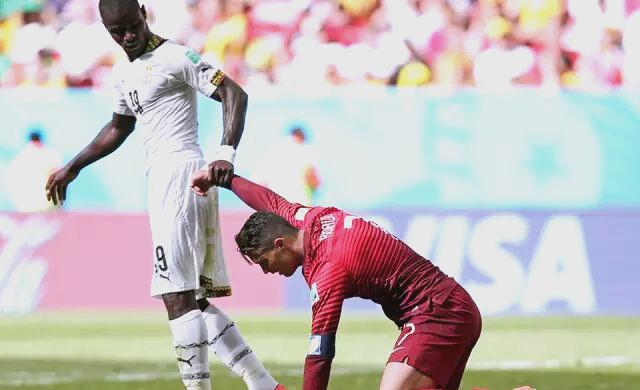 看球员们如何在比赛中发挥出最强实力