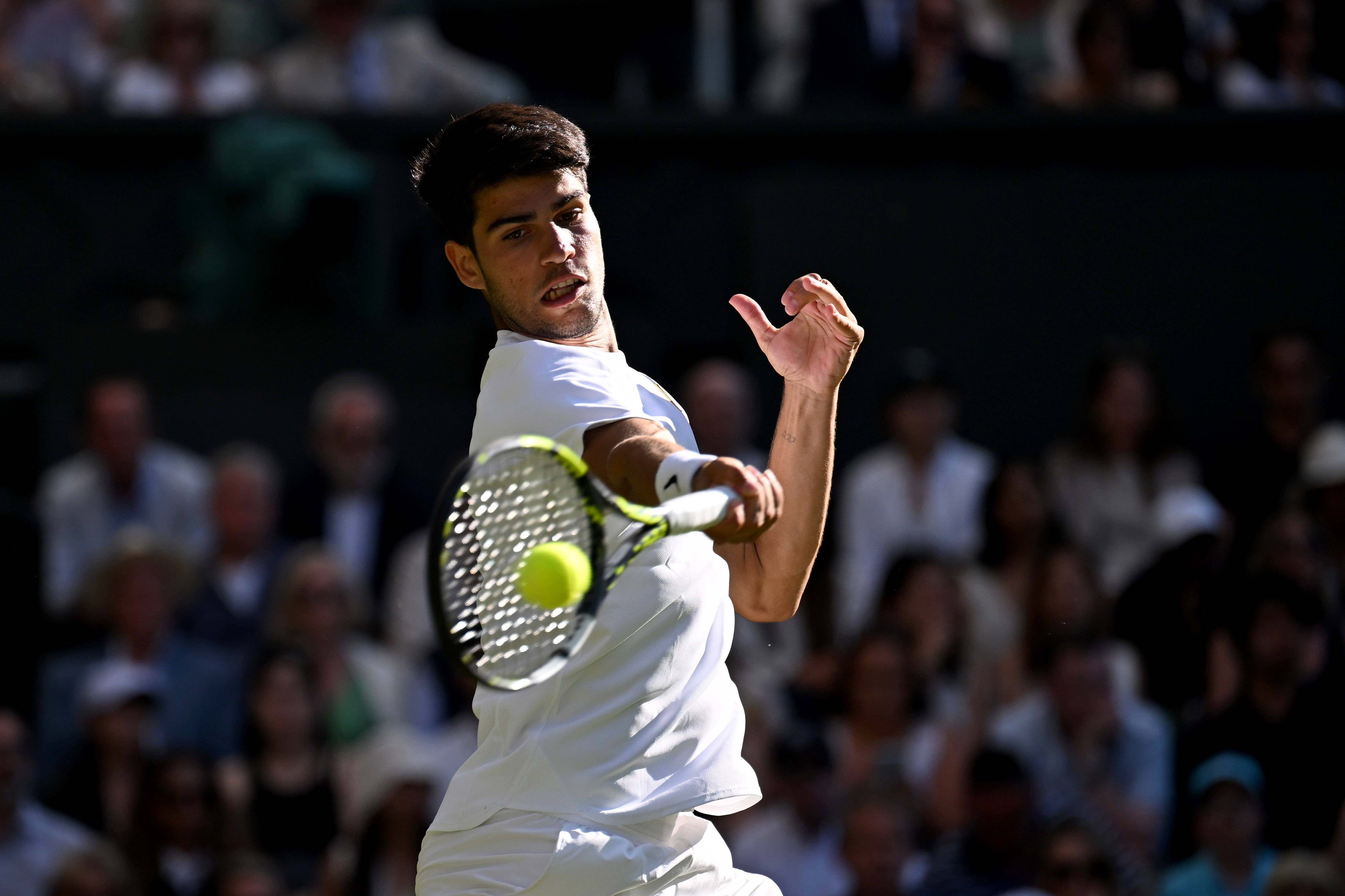 联合杯险胜温网，阿尔卡拉斯扛起全队的简单介绍