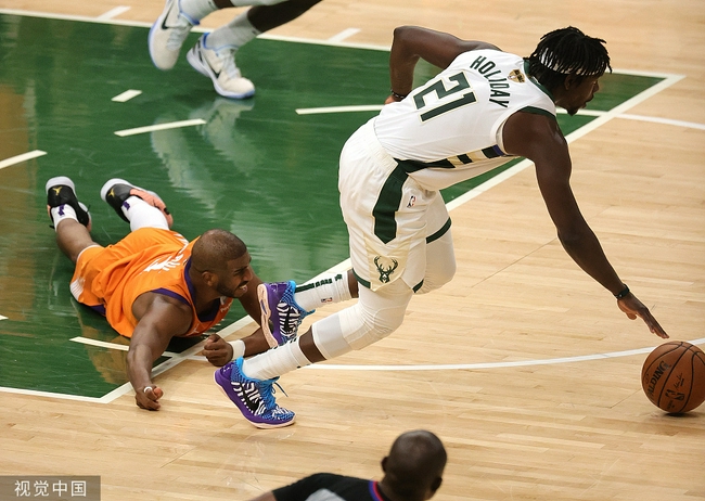 青岛队碾压太阳，范弗利特高光表现的简单介绍