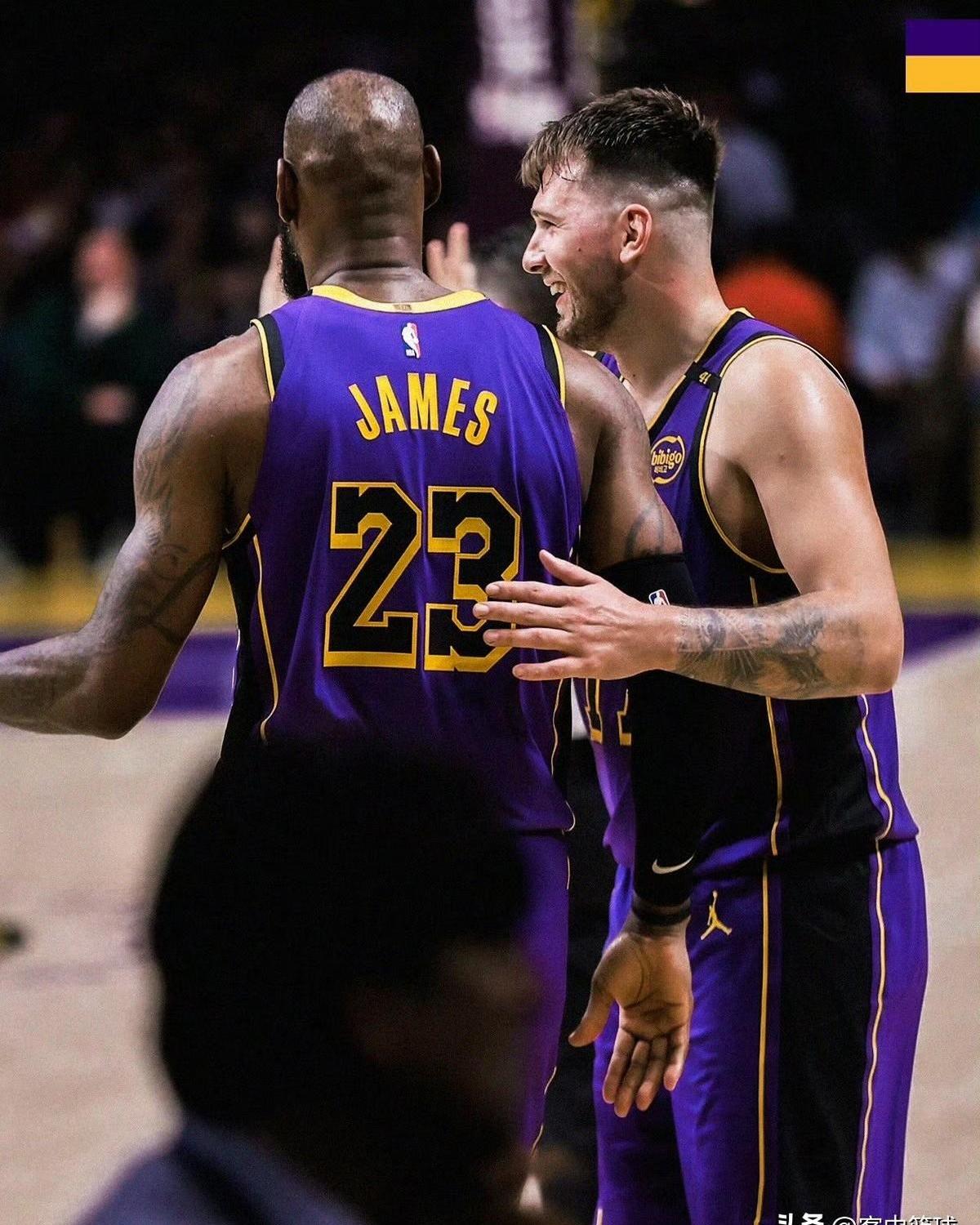 76人绝杀湖人,保罗关键制胜的简单介绍 76人绝杀湖人,保罗关键制胜的简单介绍