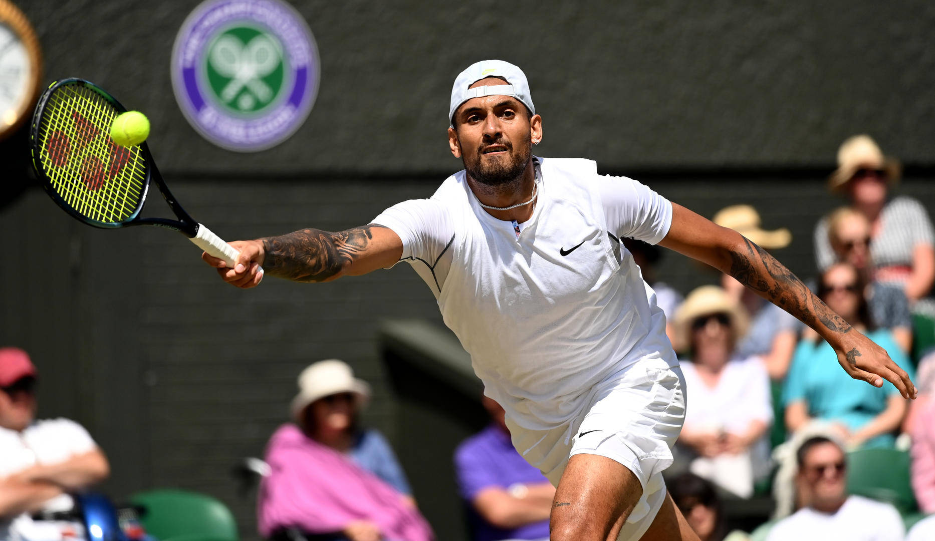 西班牙网球队绝杀澳大利亚网球队，克耶高斯绝境逆转的简单介绍