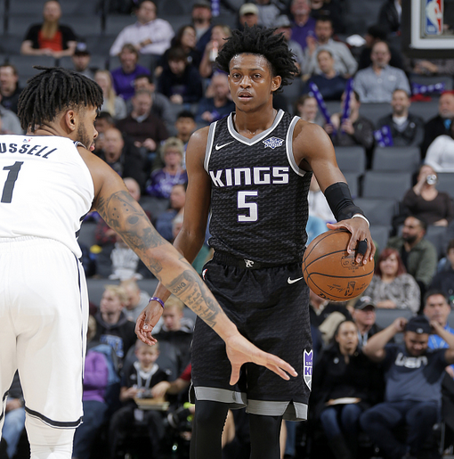 辽宁队轻取篮网，福克斯刷新纪录