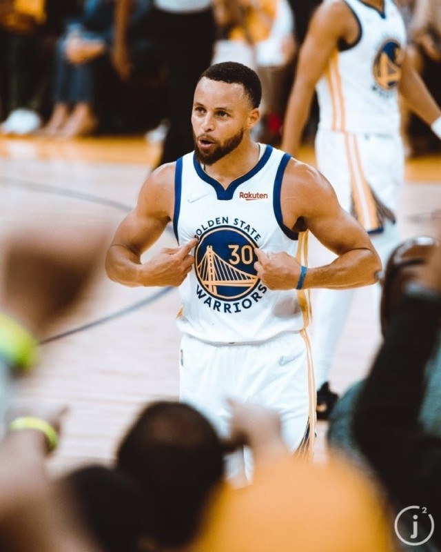 包含拉沃尔杯翻盘年终总决赛，蒂姆点燃赛场的词条