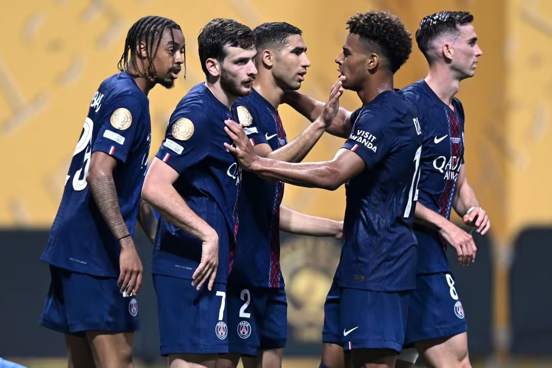 包含巴黎圣日耳曼客场爆冷负于阿贾克斯,欧国联半决赛出局的词条 包含巴黎圣日耳曼客场爆冷负于阿贾克斯,欧国联半决赛出局的词条