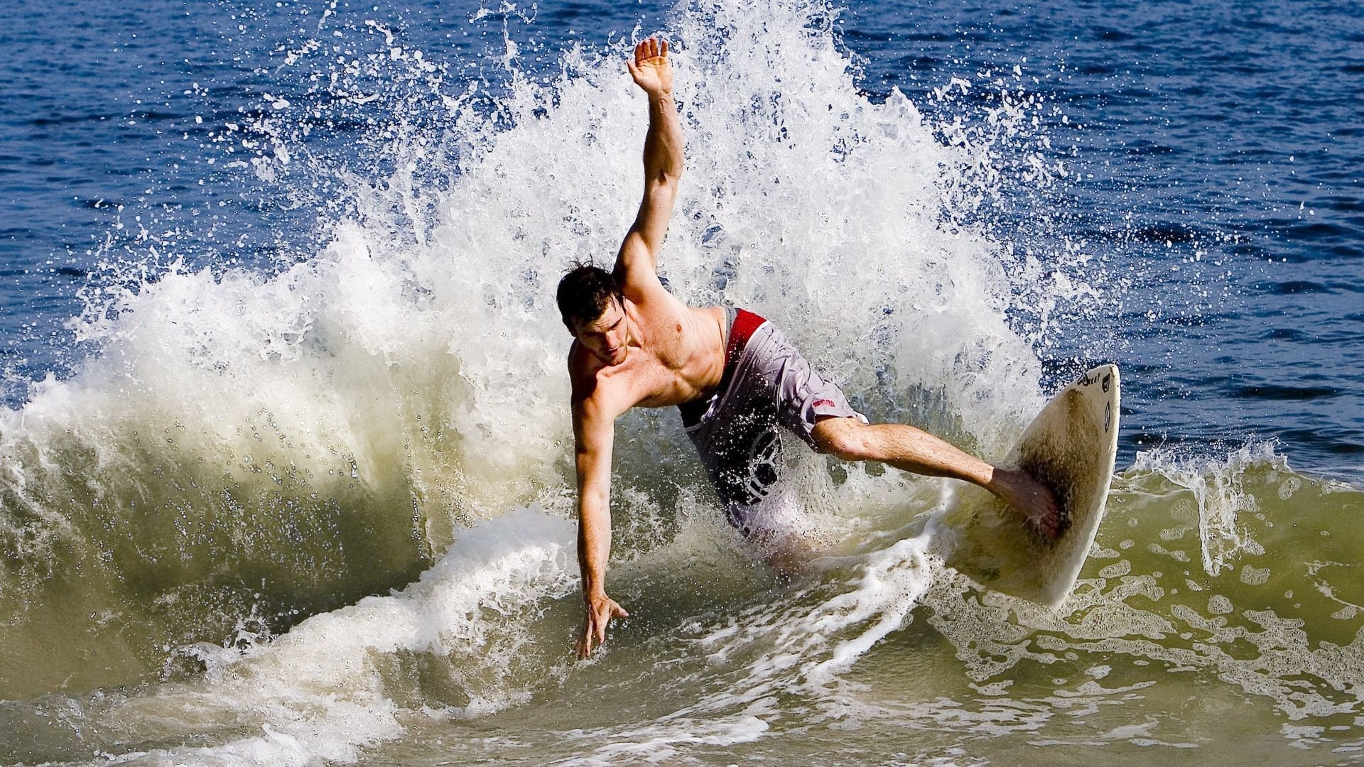 雷霆万钧,奥运周期关键战,青春风暴完胜国王