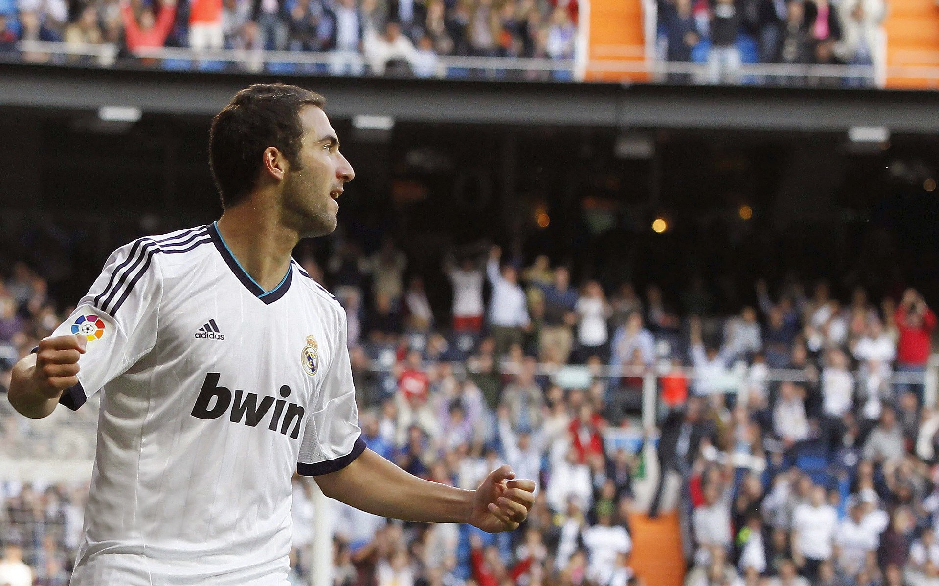 澳大利亚终结西班牙,萨拉赫成为关键先生的战术启示