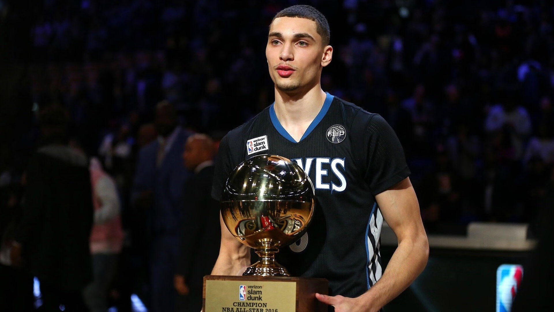 非洲雄狮咆哮伊比利亚,喀麦隆式坚韧如何隐喻英超争冠的终极哲学