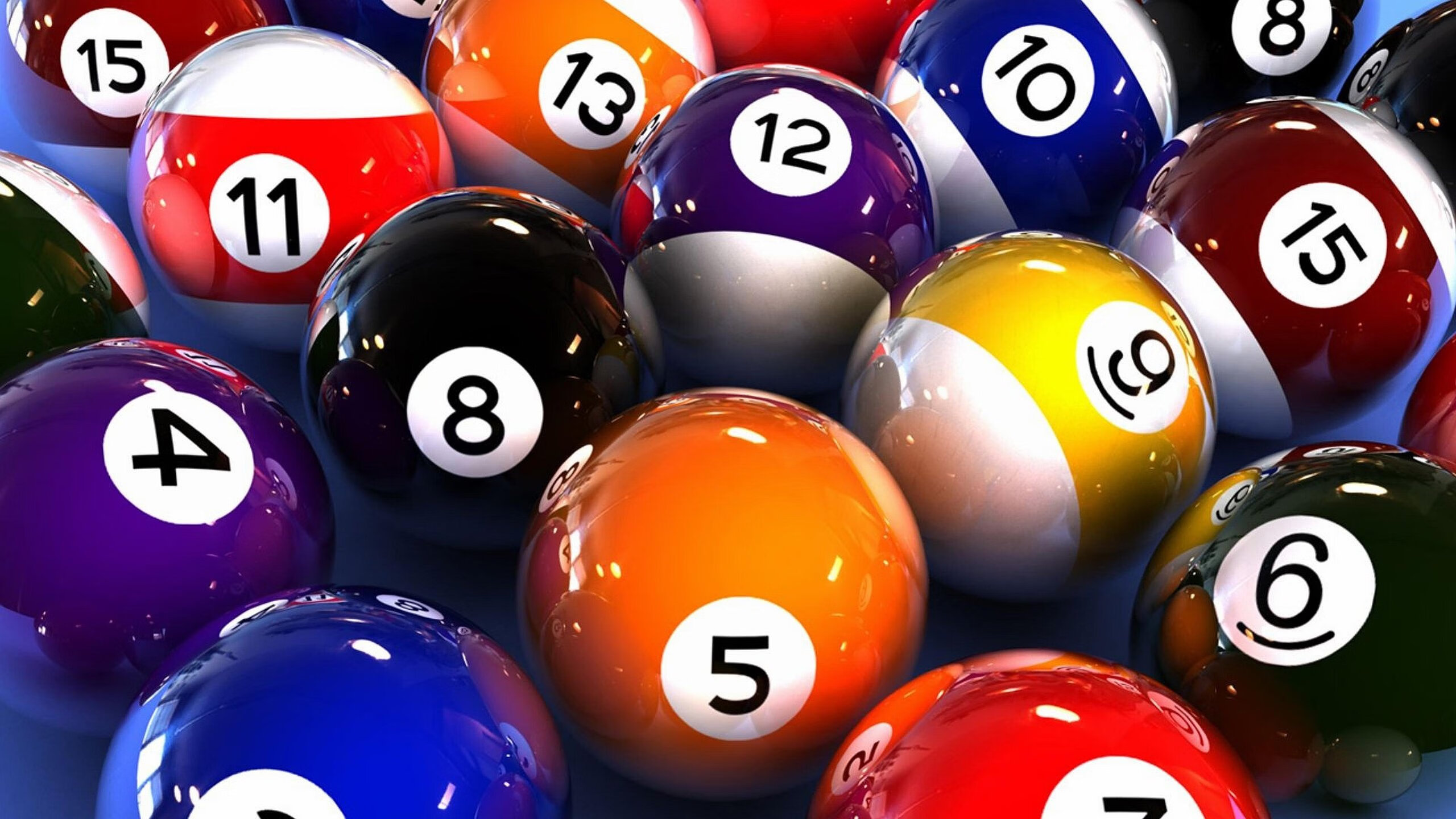尘埃落定的唯一冠军,红牛二队的绝地反击与汉密尔顿的独臂擎天